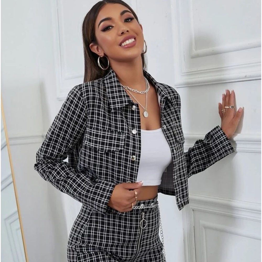 Flap Detail Plaid Jacket & Zipper Front Skirt Set
Black / L(8/10) Style 24